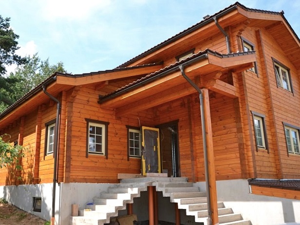 Cách bảo quản nhà gỗ bền lâu