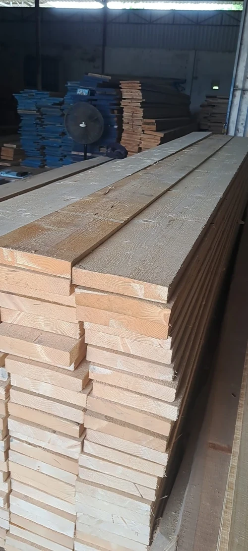 Thông 38 x 200 x 4200 (mm)